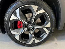 Škoda Kodiaq RS 4x4 TSI DSG in Black-Magic Perleffekt