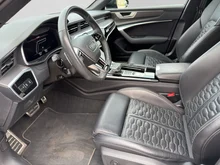 Audi RS6 Avant RS 6 Avant 4.0 TFSI quattro in MYTHOSSCHWARZ METALLIC