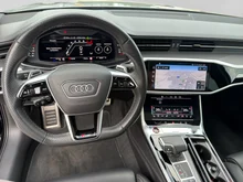 Audi RS6 Avant RS 6 Avant 4.0 TFSI quattro in MYTHOSSCHWARZ METALLIC