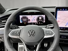 VW Passat Variant Sport TDI 4MOTION DSG in Grenadillschwarz Metallic