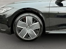 VW Passat Variant Sport TDI 4MOTION DSG in Grenadillschwarz Metallic