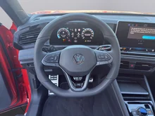 VW Tiguan Sport TDI 4MOTION DSG in Persimmon Red Metallic