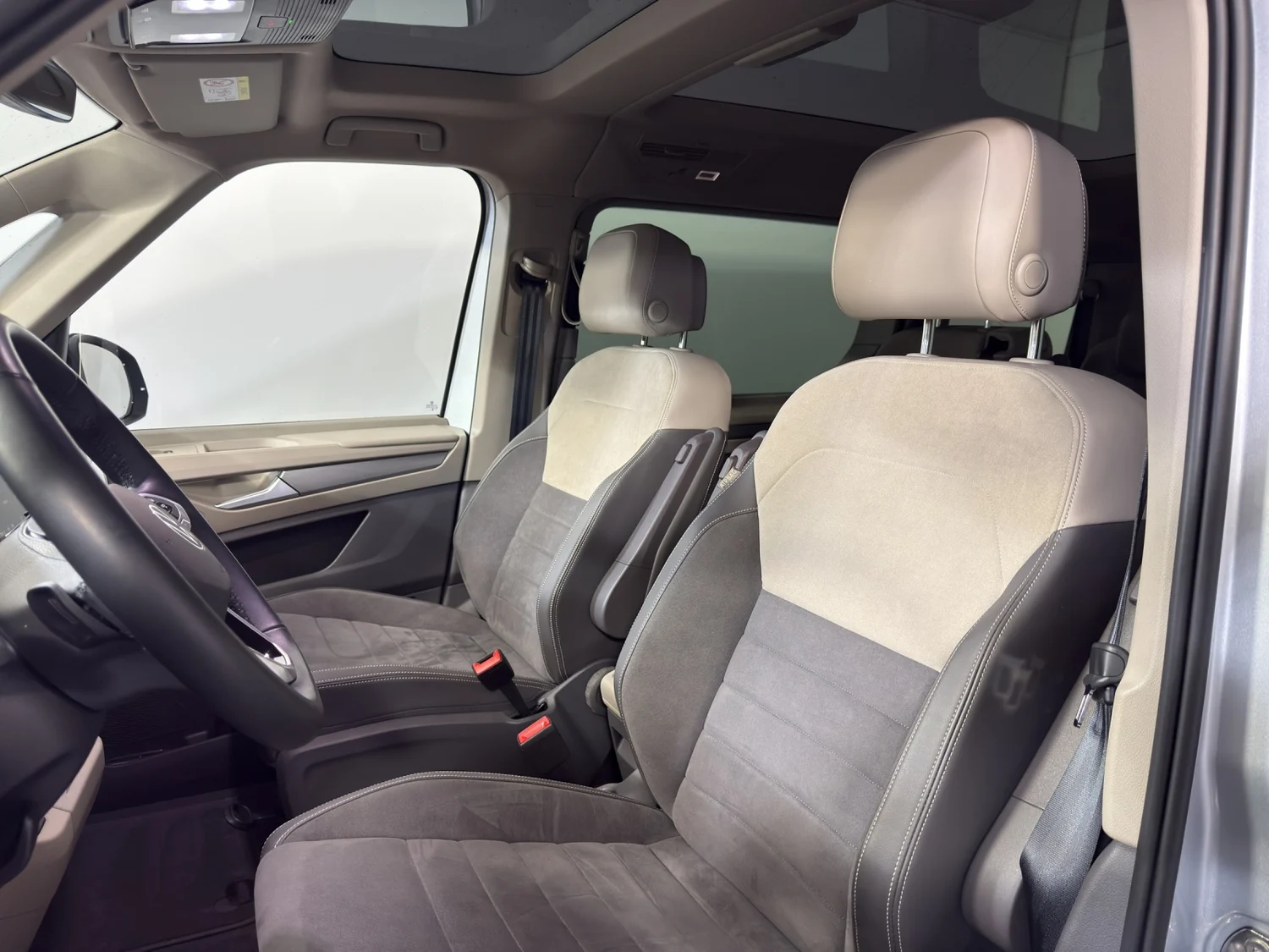 Bild eines VW Multivan Edition eHybrid 180 kW 4MOTION