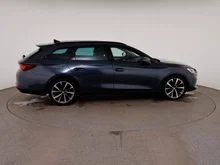 SEAT Leon SP Kombi FR 2.0 TDI in "MAGNETIC TECH"