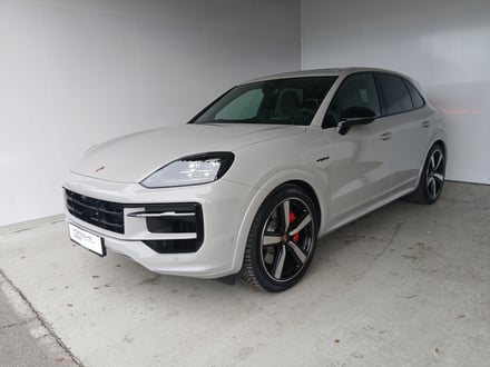 Porsche Cayenne S E-Hybrid Black Edition