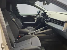 Audi A3 Sportback 30 TFSI in Gletscherweiß Metallic