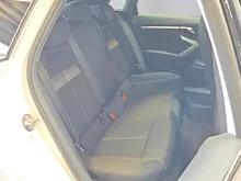 Audi A3 Sportback 30 TFSI in Gletscherweiß Metallic