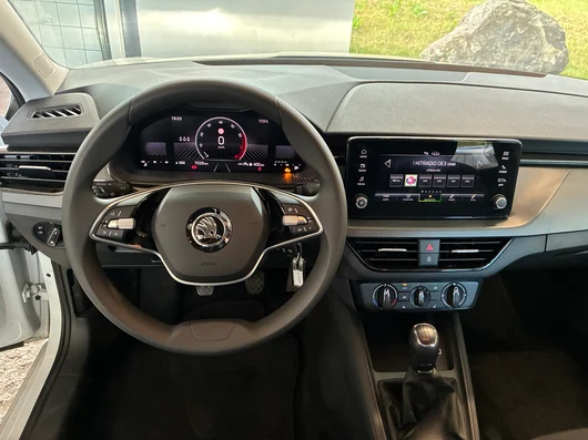 Bild eines Škoda Scala Essence TSI