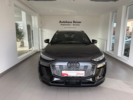 Audi Q6 e-tron quattro business