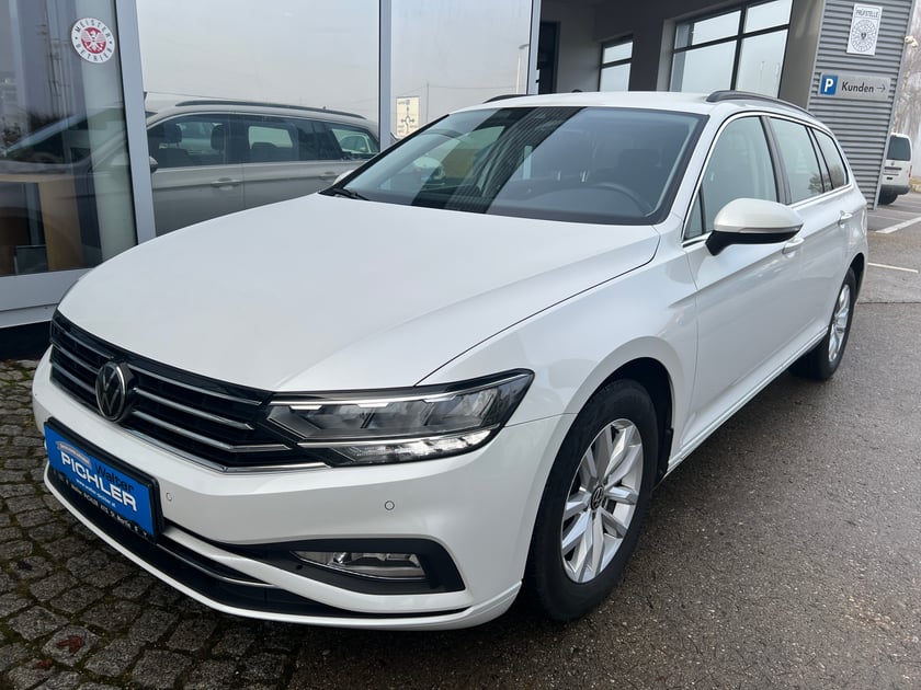 VW Passat Variant Business TDI DSG