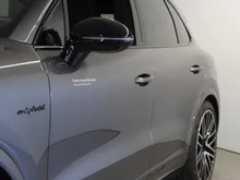 Porsche Cayenne E-Hybrid Black Edition in quarzitgraumetallic