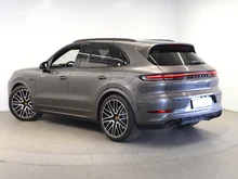 Porsche Cayenne E-Hybrid Black Edition in quarzitgraumetallic