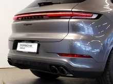 Porsche Cayenne E-Hybrid Black Edition in quarzitgraumetallic