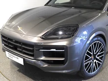 Porsche Cayenne E-Hybrid Black Edition in quarzitgraumetallic