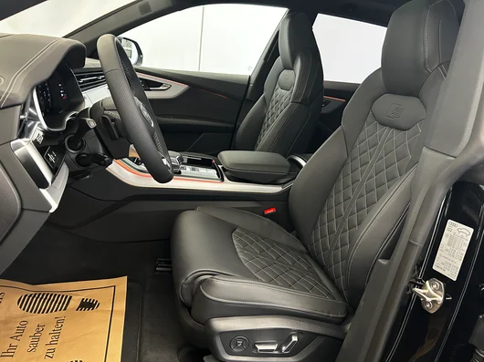 Bild eines Audi Q8 50 TDI quattro