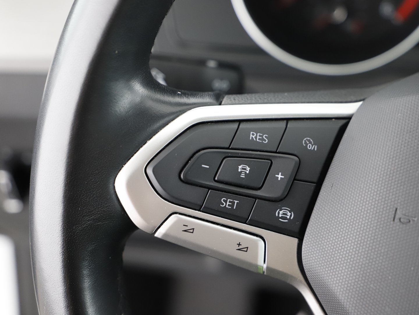 VW Passat Variant TDI | Bild 5 von 17