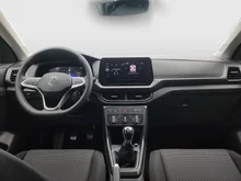 VW T-Cross 4Me TSI in Deep Black Perleffekt
