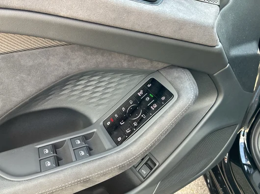 Bild eines Audi A6 Avant e-hybrid quattro 270 kW