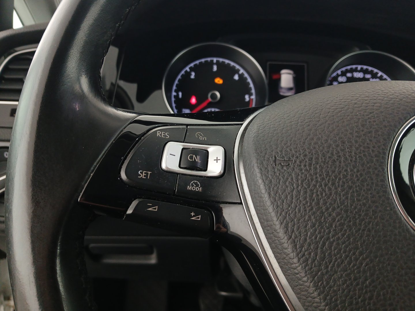 VW Golf Highline TDI | Bild 17 von 28