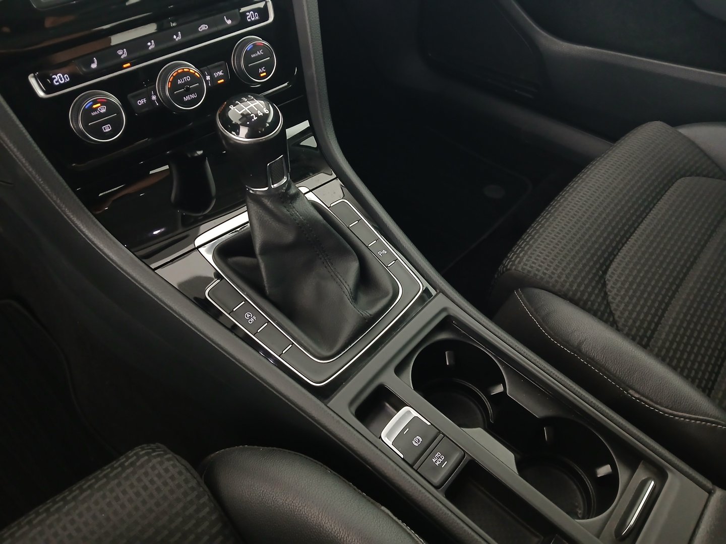 VW Golf Highline TDI | Bild 24 von 28