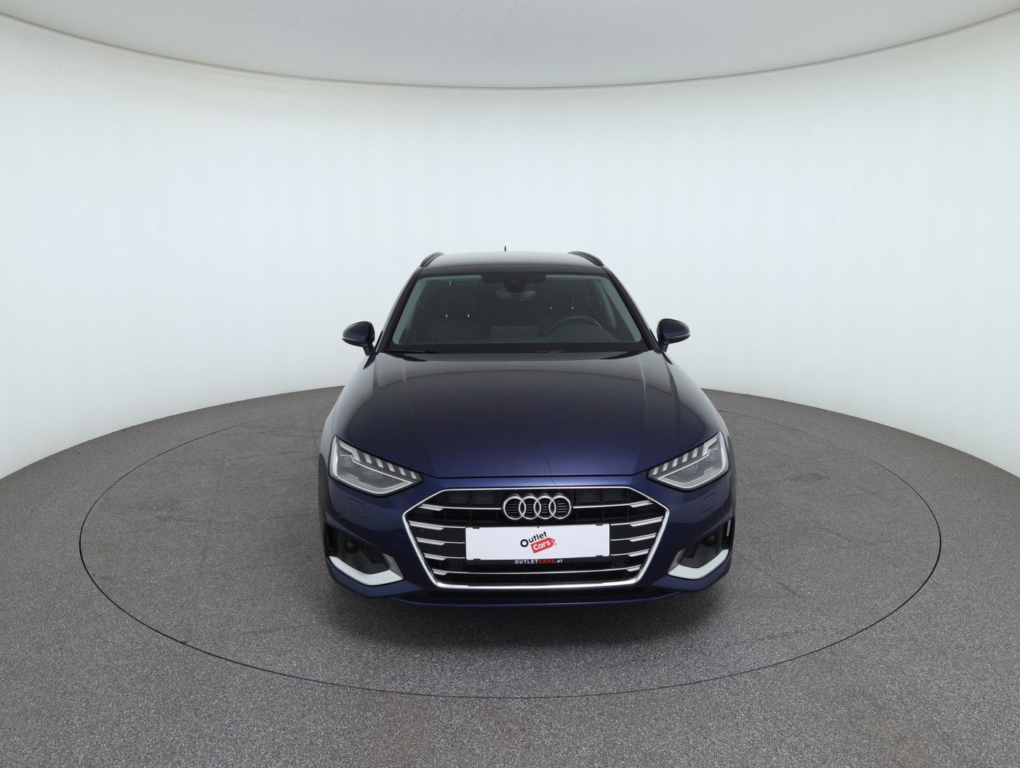 Audi A4 Avant 30 TDI advanced | Bild 2 von 36