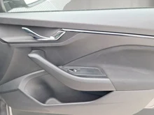 Škoda Kamiq Selection TSI DSG in Graphit-Grau Metallic