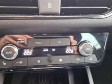 Škoda Kamiq Selection TSI DSG in Graphit-Grau Metallic
