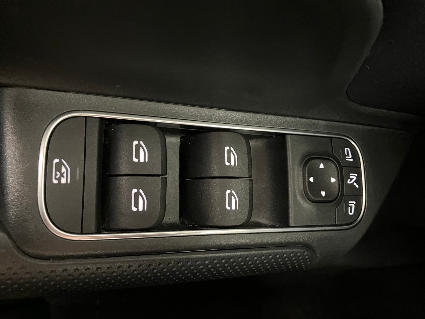 Mercedes GLB 200 d Aut. | Bild 9 von 30