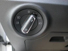 Škoda Kamiq MONTE CARLO TSI ACT DSG in Alaska-Weiß