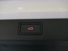Škoda Kamiq MONTE CARLO TSI ACT DSG in Alaska-Weiß