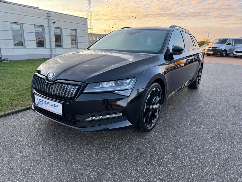 Škoda SUPERB Combi iV SPORTLINE DSG