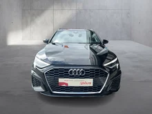 Audi A3 Sportback 30 TDI S line exterieur in Mythosschwarz Metallic