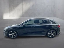 Audi A3 Sportback 30 TDI S line exterieur in Mythosschwarz Metallic