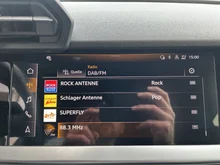 Audi A3 Sportback 30 TDI S line exterieur in Mythosschwarz Metallic