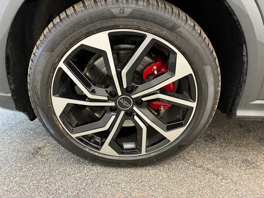 Bild eines Audi Q5 e-hybrid quattro 270 KW