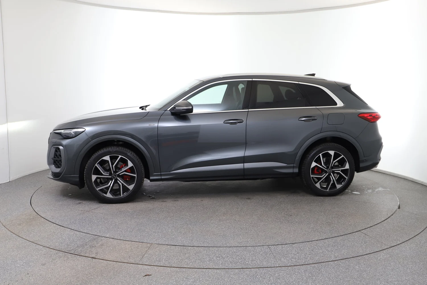 Bild eines Audi Q5 e-hybrid quattro 270 KW
