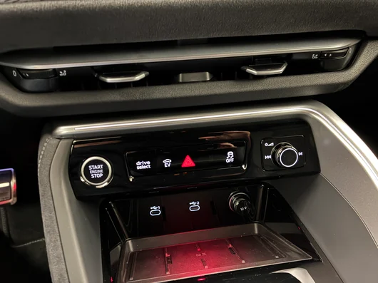 Bild eines Audi Q5 e-hybrid quattro 270 KW