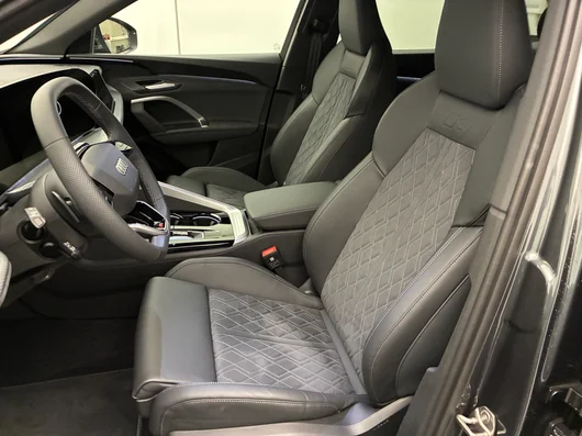 Bild eines Audi Q5 e-hybrid quattro 270 KW