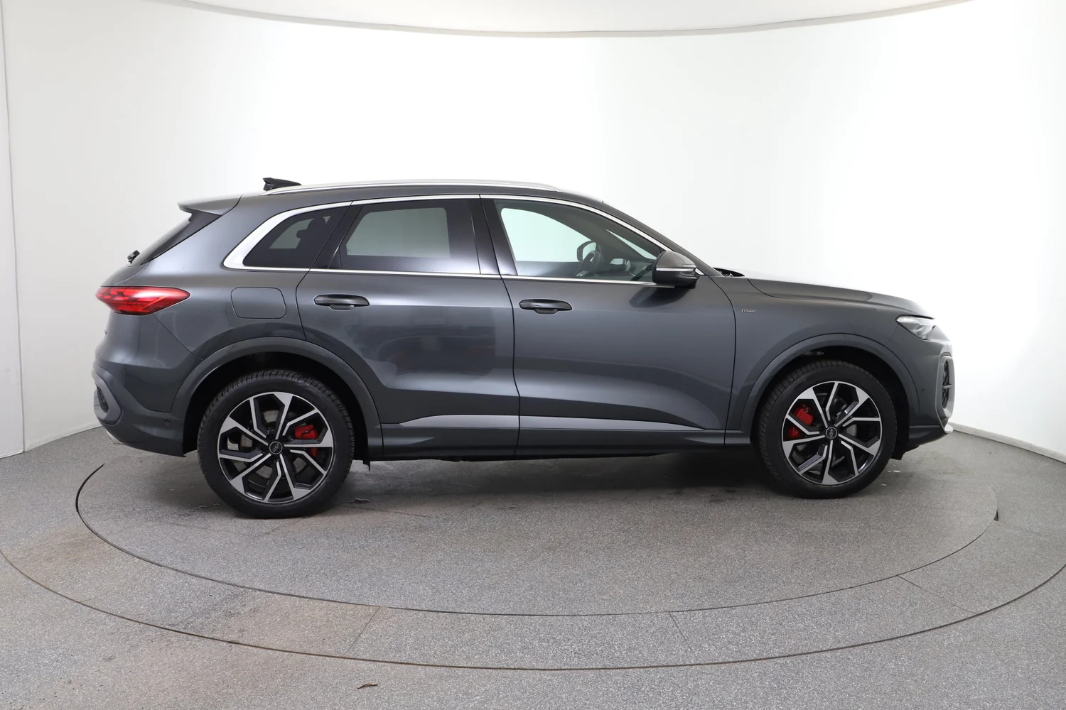 Bild eines Audi Q5 e-hybrid quattro 270 KW