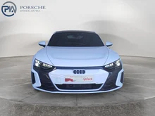 Audi e-tron GT in ibisweiß