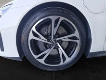 Audi e-tron GT in ibisweiß
