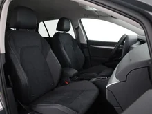 VW Golf Falco Edition mHEV DSG in Delfingrau Metallic