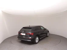 Audi A3 Sportback 30 TFSI in Brillantschwarz