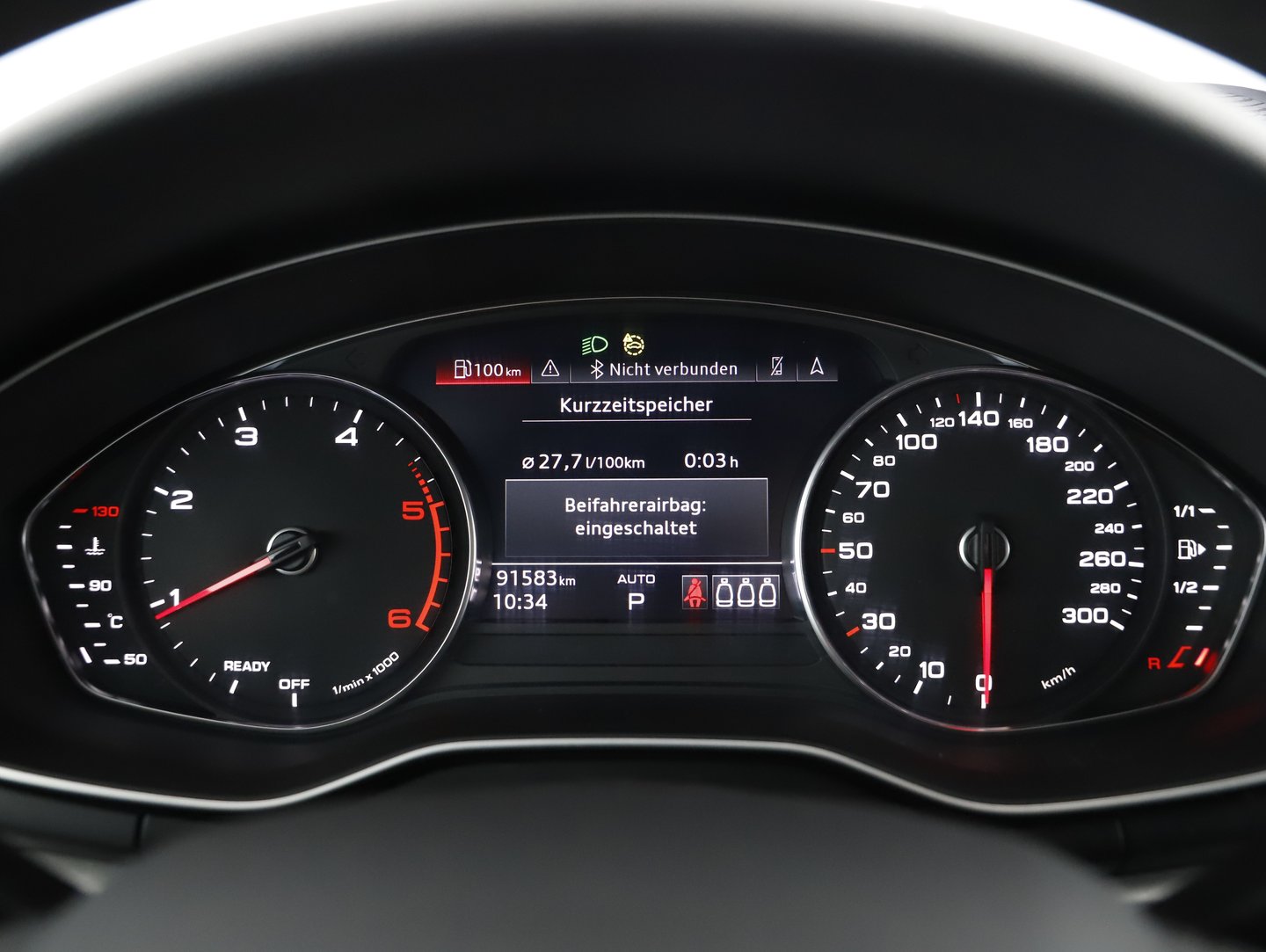 Audi A4 Avant 40 TDI S line | Bild 15 von 30