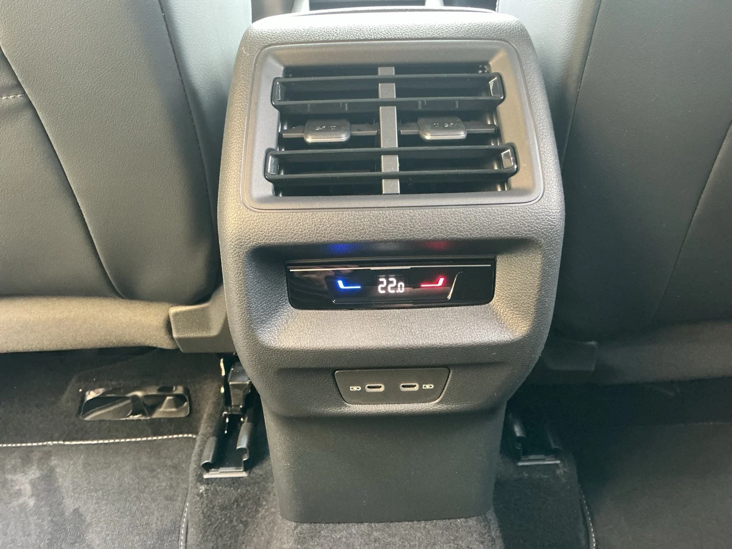 Bild eines VW Tiguan Sport TDI 4MOTION DSG