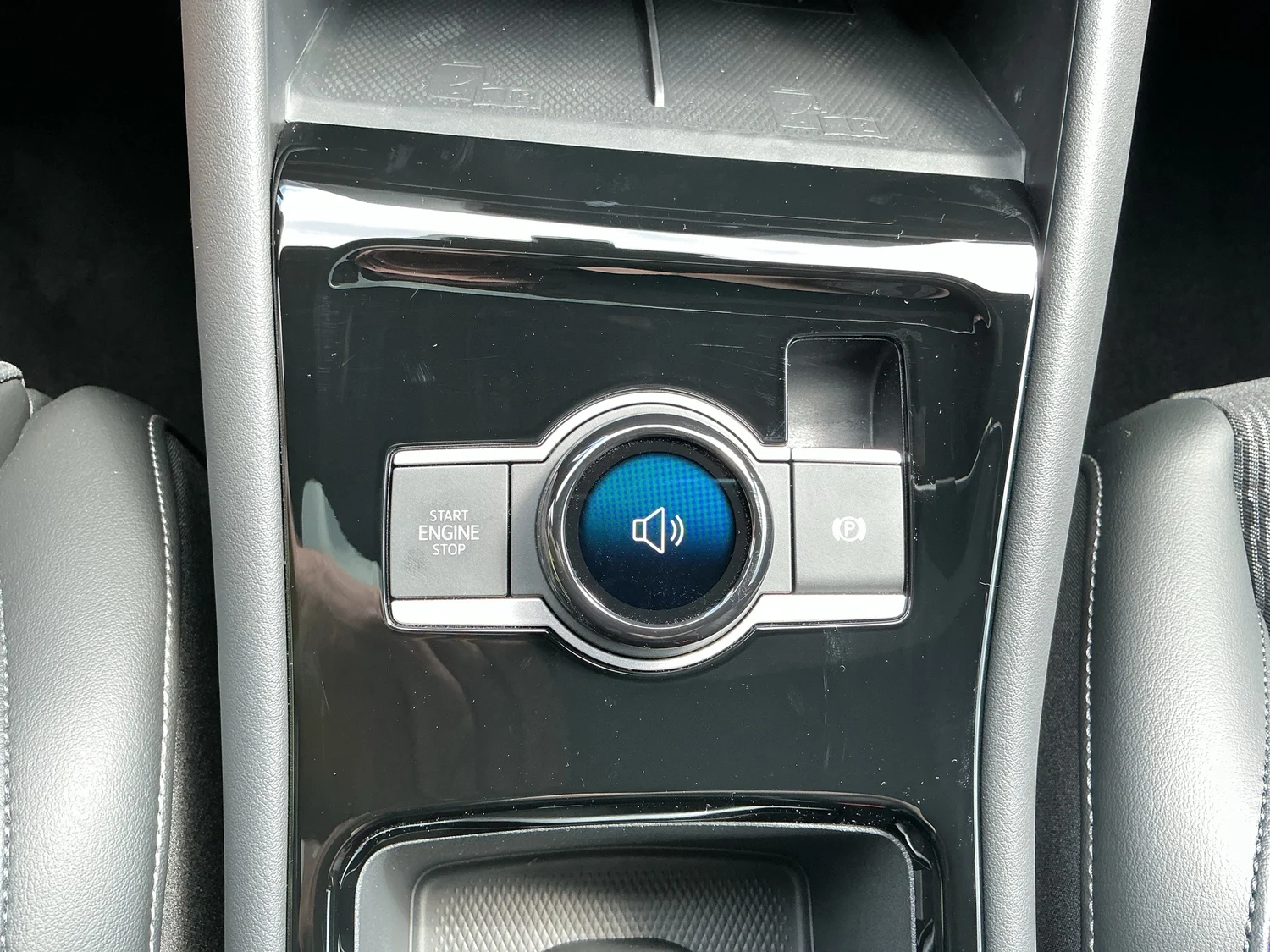 Bild eines VW Tiguan Sport TDI 4MOTION DSG
