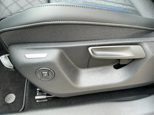 Bild eines VW Tiguan Sport TDI 4MOTION DSG