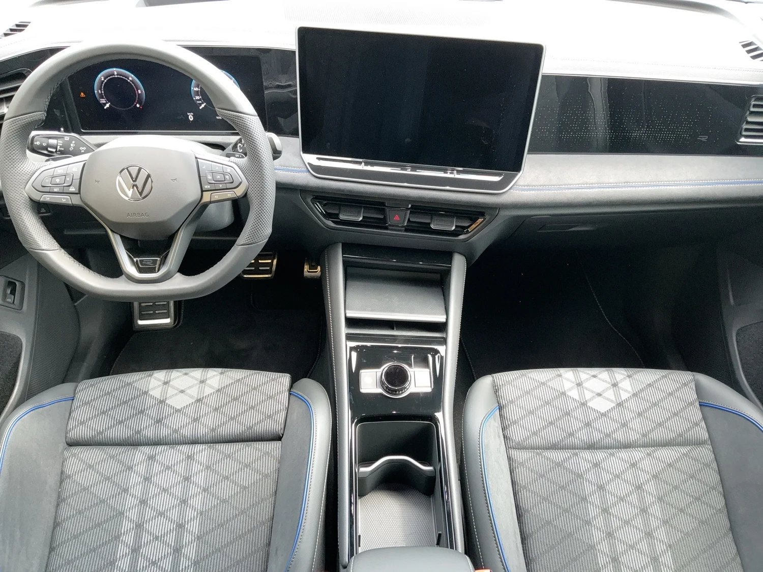 Bild eines VW Tiguan Sport TDI 4MOTION DSG