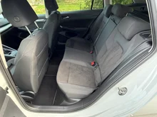 VW Golf Variant Life TDI in Pure White