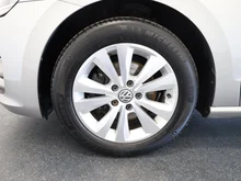 VW Golf Sportsvan Comfortline BMT 1,4 TSI DSG in grau